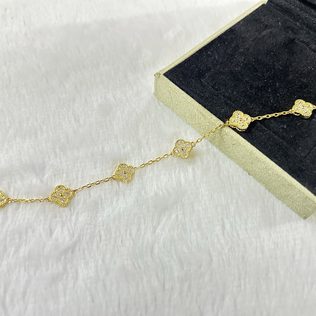 [JEWELICORN]CLOVER 6 MOTIF DIAMOND BRACELET