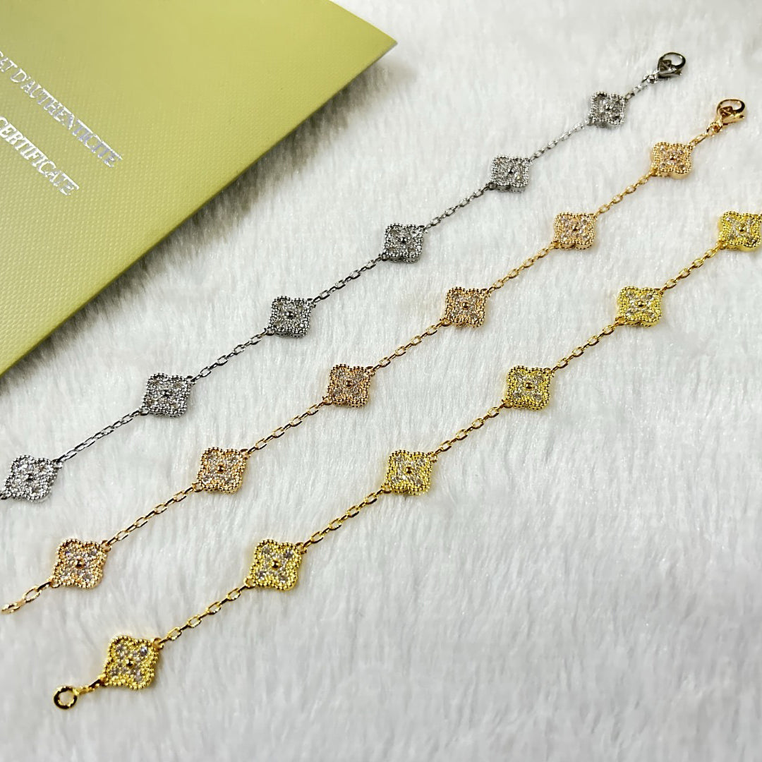 [JEWELICORN]CLOVER 6 MOTIF DIAMOND BRACELET