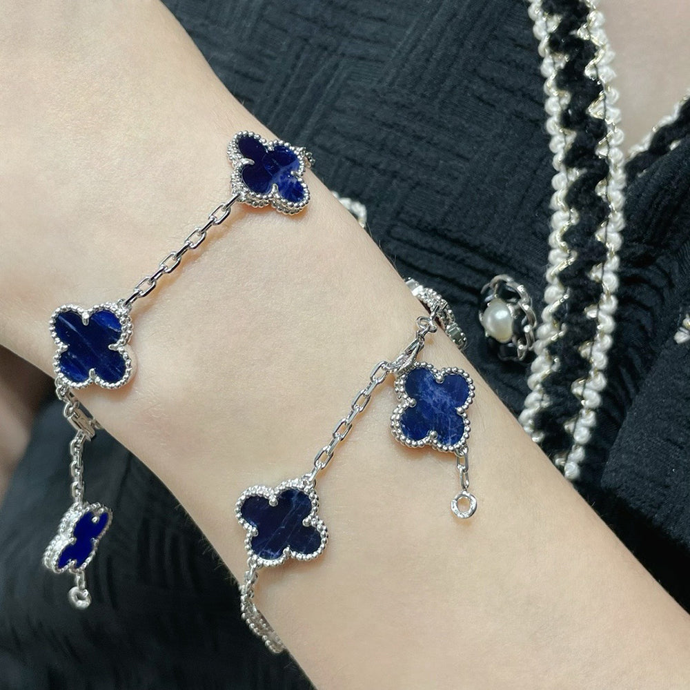 [Jewelicorn]CLOVER 5 MOTIF PIETERSITE SILVER BRACELET