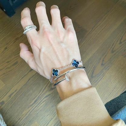 [Jewelicorn]CLOVER 5 MOTIF PIETERSITE SILVER BRACELET