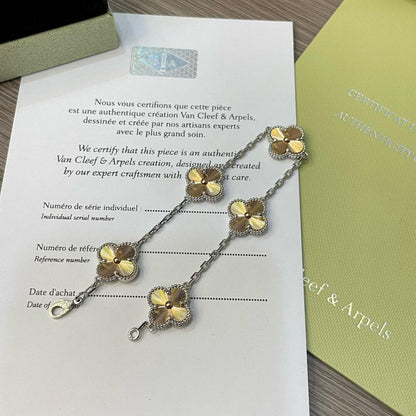 [JEWELICORN]CLOVER  5 MOTIFS  CHRISTMAS LIMITED EDITION BRACELET